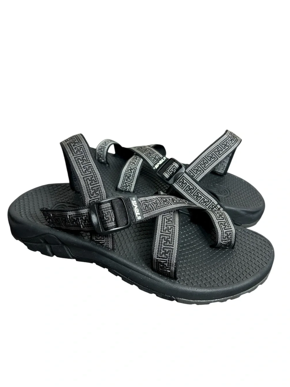 Teva Mens Water River 6782 Aztec Print Toe Loop Hiking Beach Summer Sandals 12